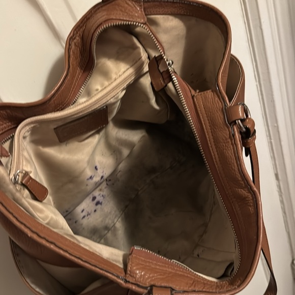 Coach Outlet Park Leather Carrie Tote - Picture 9 of 9